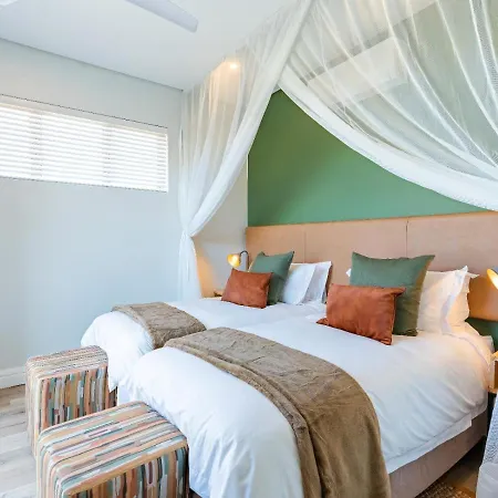 Miombo Mews Apartment Victoria Falls Exterior photo