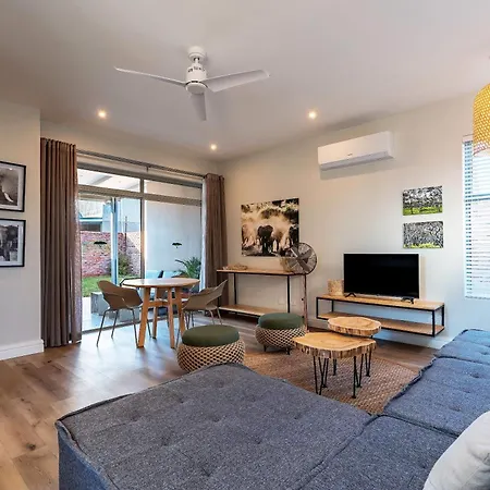 Miombo Mews Apartment Victoria Falls Room photo